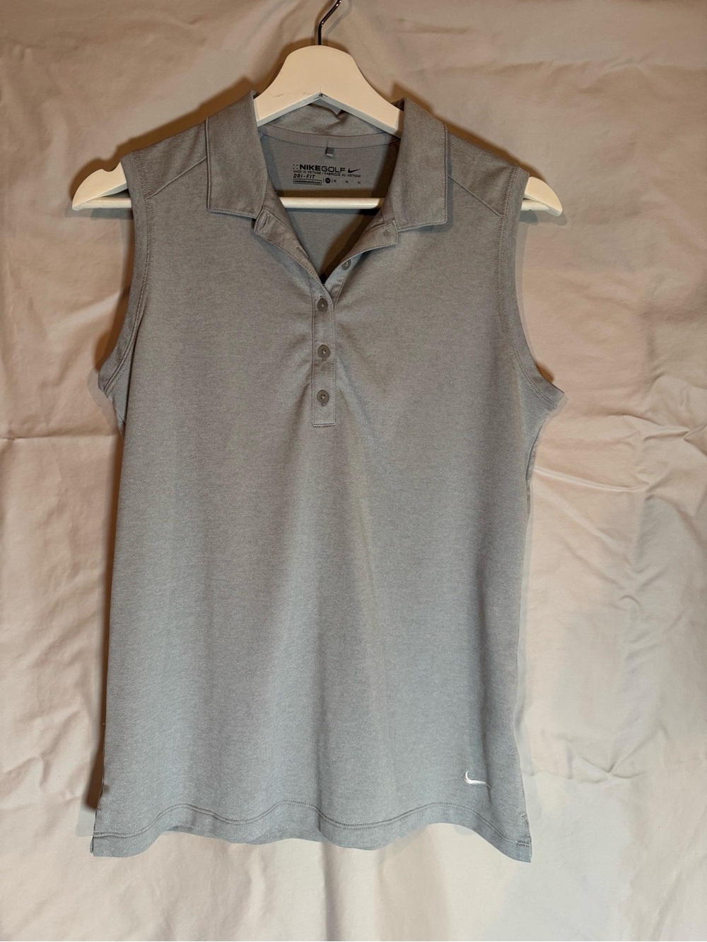Nike Dri-FIT Sleeveless Tank Top Women’s Medium Gray Athletic Training Top